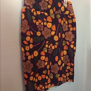 LuLaRoe Cassie skirt